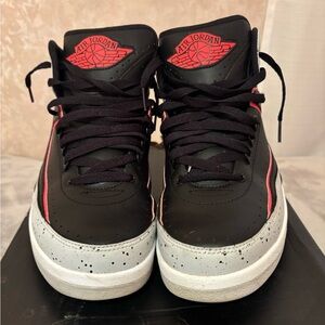 Air Jordan2 black and Red Sneakers cement original box box is a lil damaged